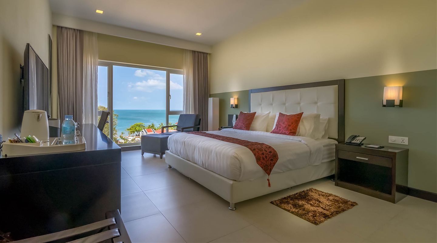 Premium Twin Beachfront Room